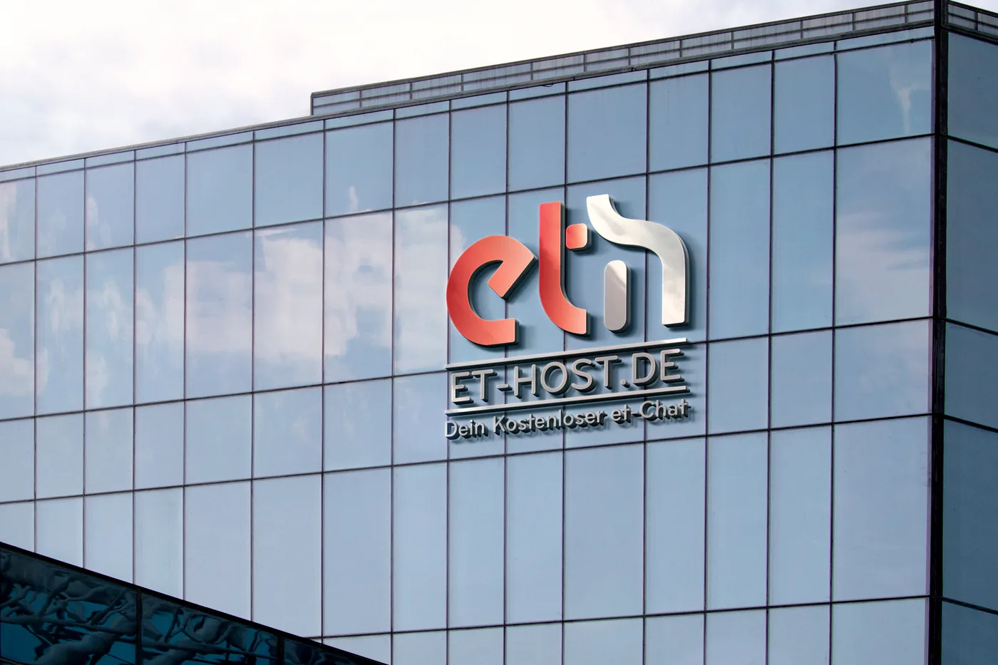 ET-HOST.DE Logo auf einer Gebäudefassade